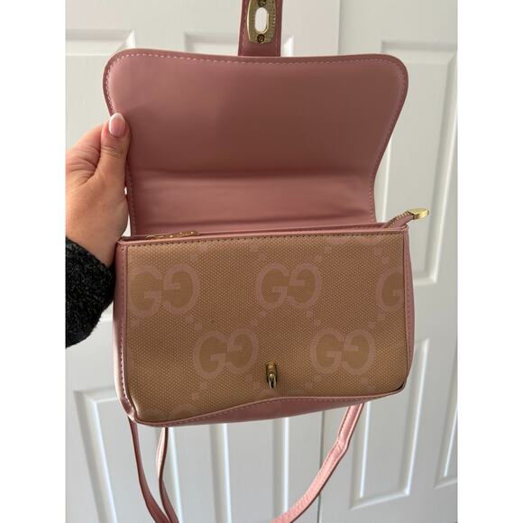 Guess Handbag, with adjustable strap, Blush Pink / Gold hardware / beige - Picture 3 of 5